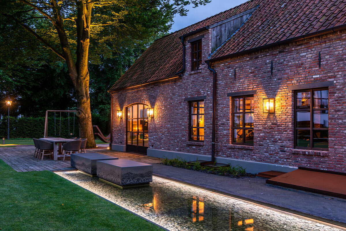 csm H B WGA 5 9dbafda4df